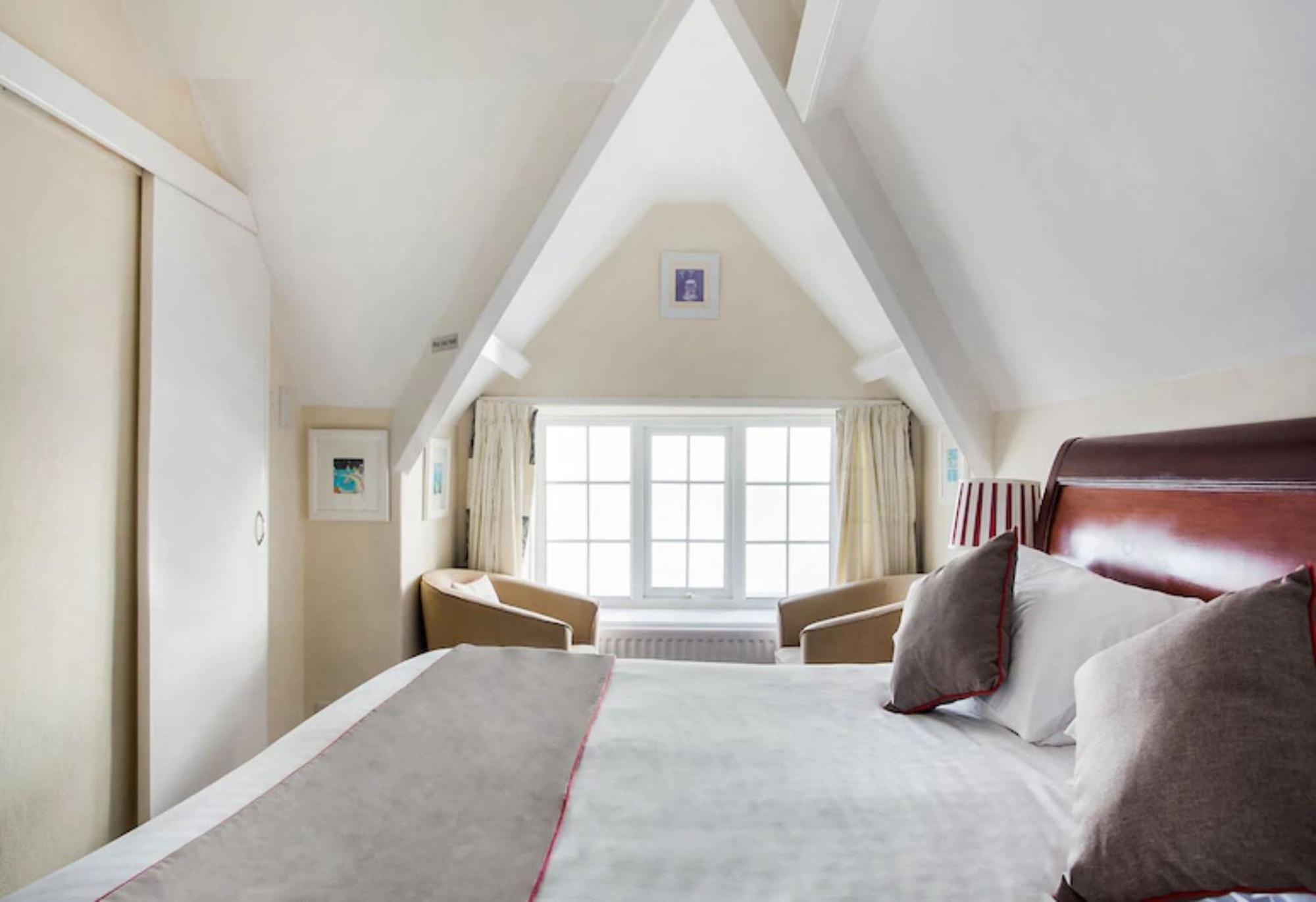 Hotel Anacapri Falmouth Pokoj fotografie A bedroom at the hotel