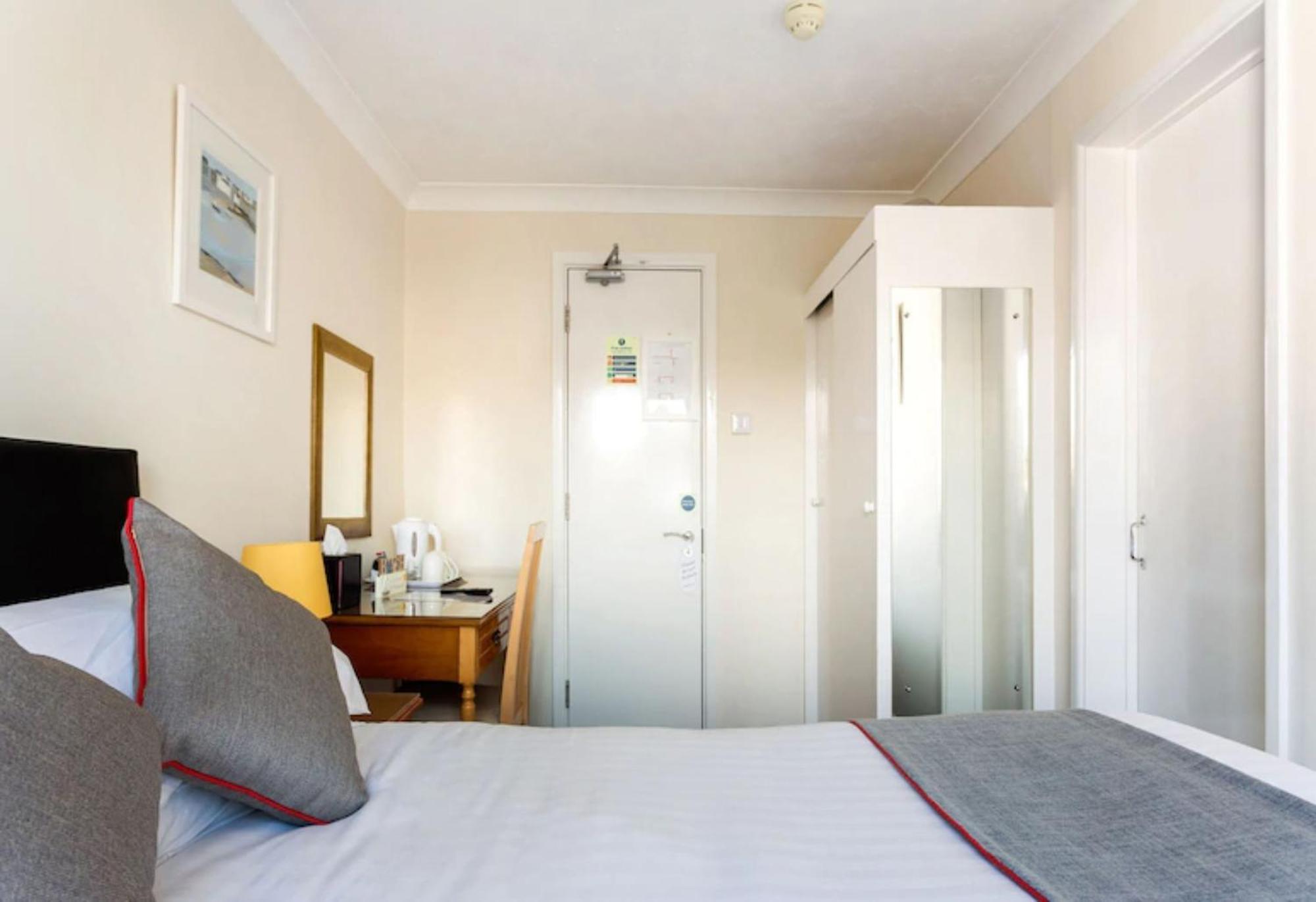 Hotel Anacapri Falmouth Pokoj fotografie A room at the hotel
