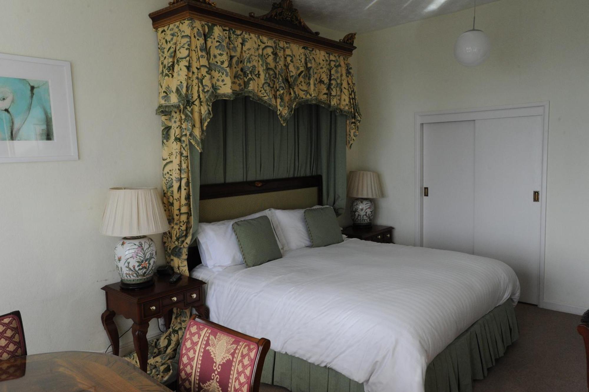 Hotel Anacapri Falmouth Pokoj fotografie A bedroom at the hotel