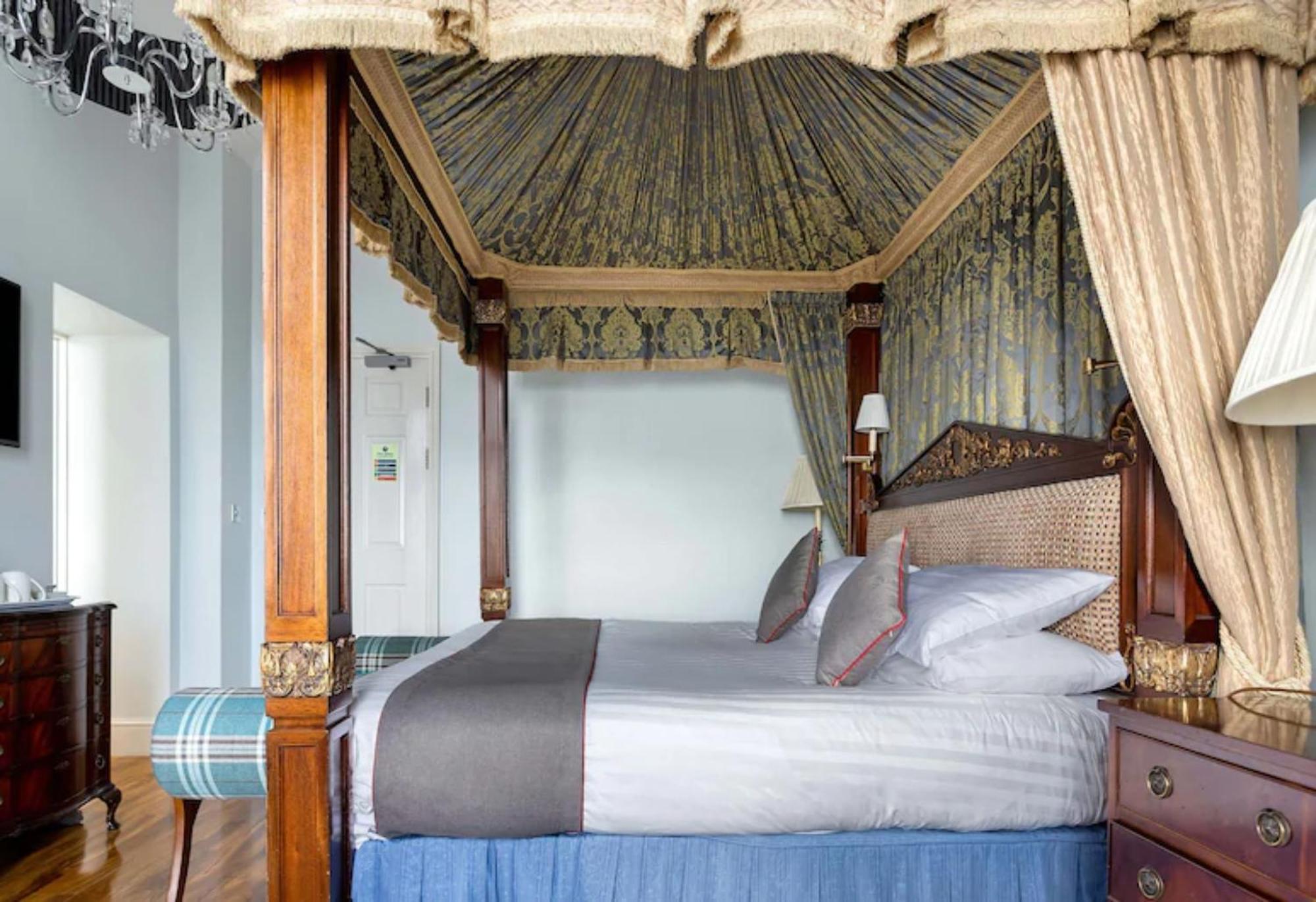 Hotel Anacapri Falmouth Pokoj fotografie A bedroom at the hotel