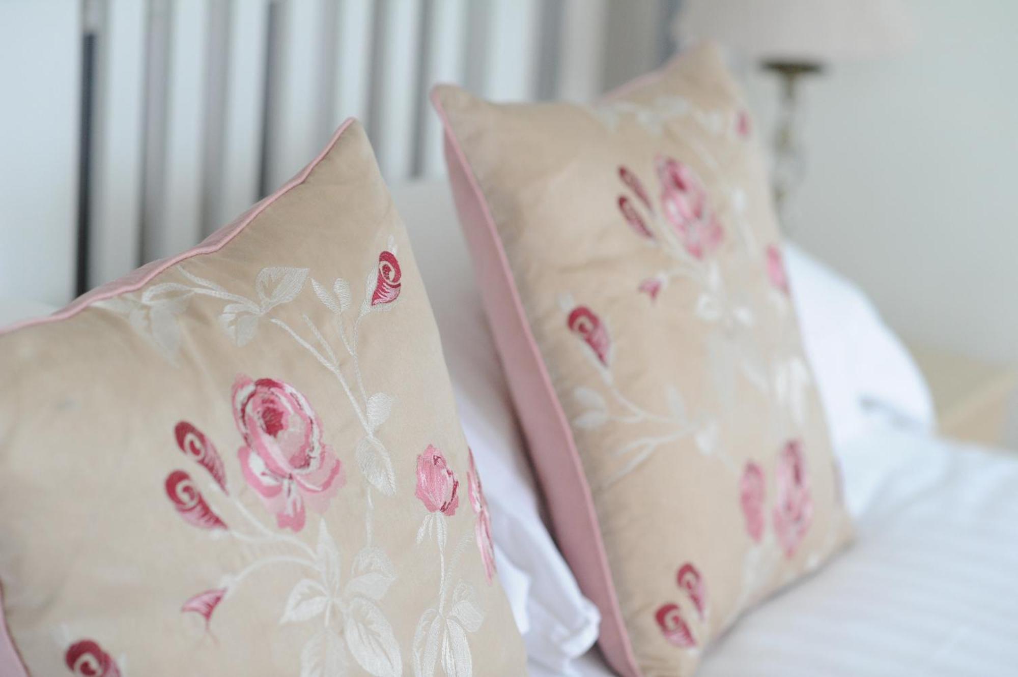 Hotel Anacapri Falmouth Pokoj fotografie Silk cushions